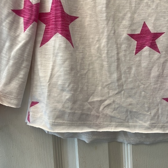 Hopely Flare Sleeve Tee - Fuchsia Star Design - Size Small - Picture 4 of 8